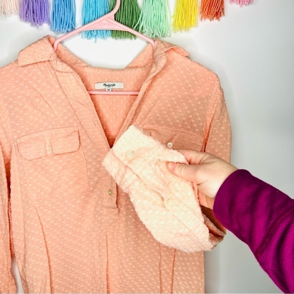 Madewell Peachy Coral Swiss Dot Popover 1/2 Button Up Blouse Size Extra Small - Picture 5 of 13